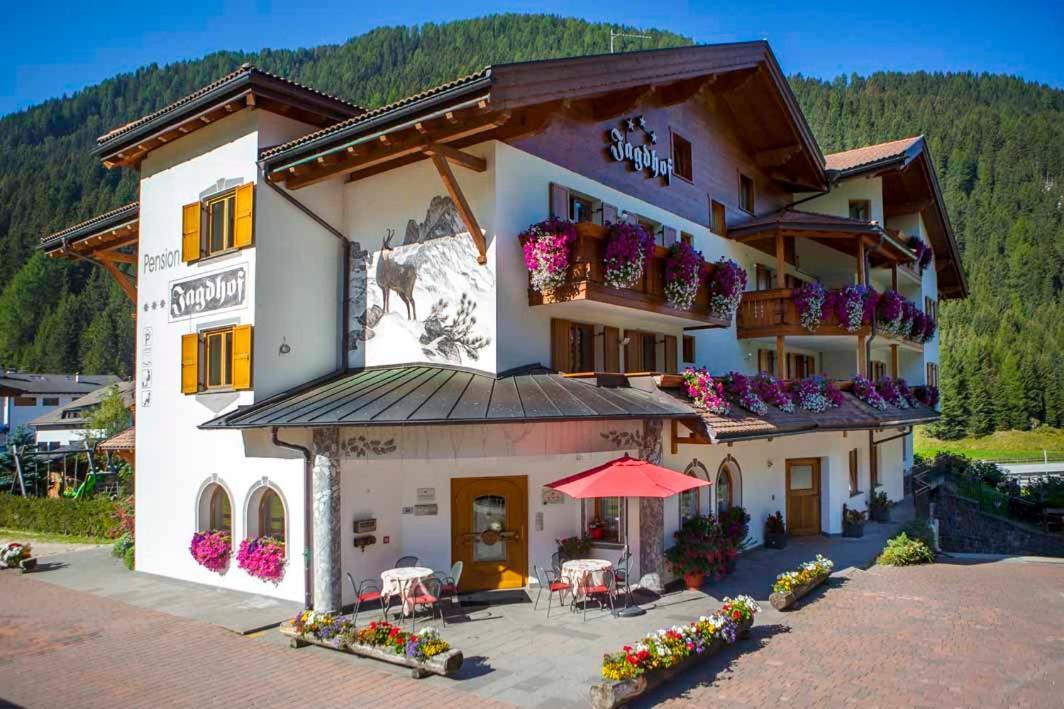 Hotel Jagdhof Selva di Val Gardena Exterior photo